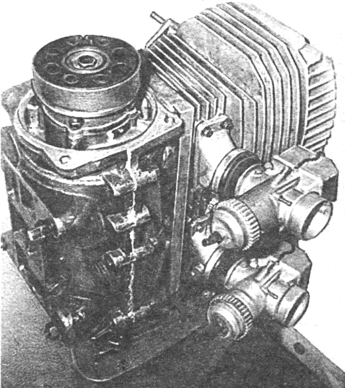 Compact two-cylinder aircraft engine «Compact-800»