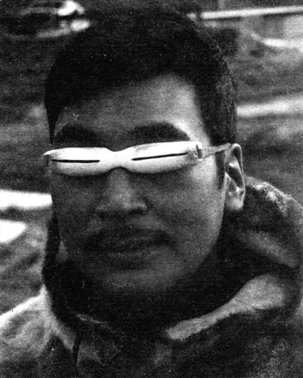 Эскимосские очки от снежной слепоты своими руками из дерева