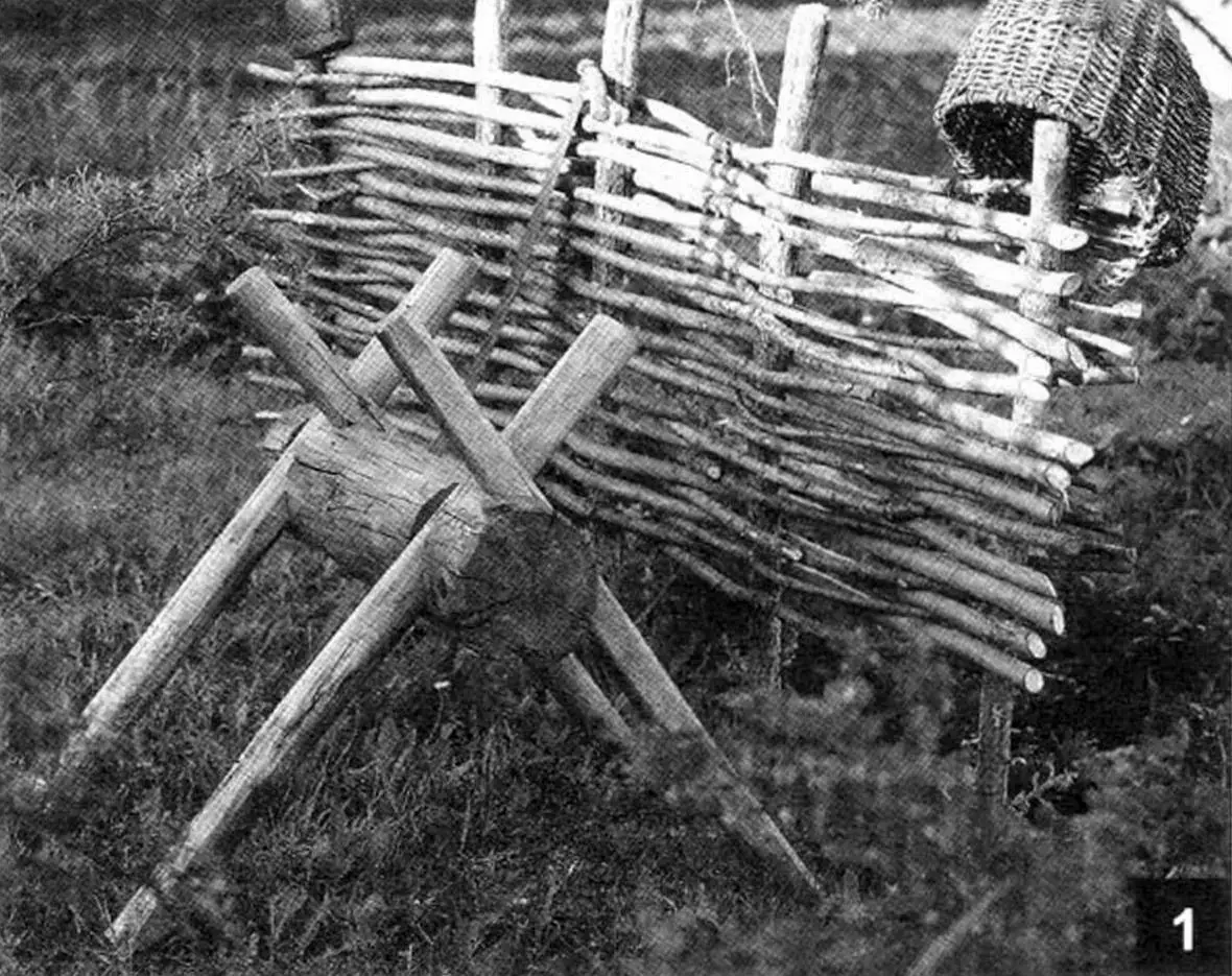 Декоративный деревянный козлик для сада: мастер-класс