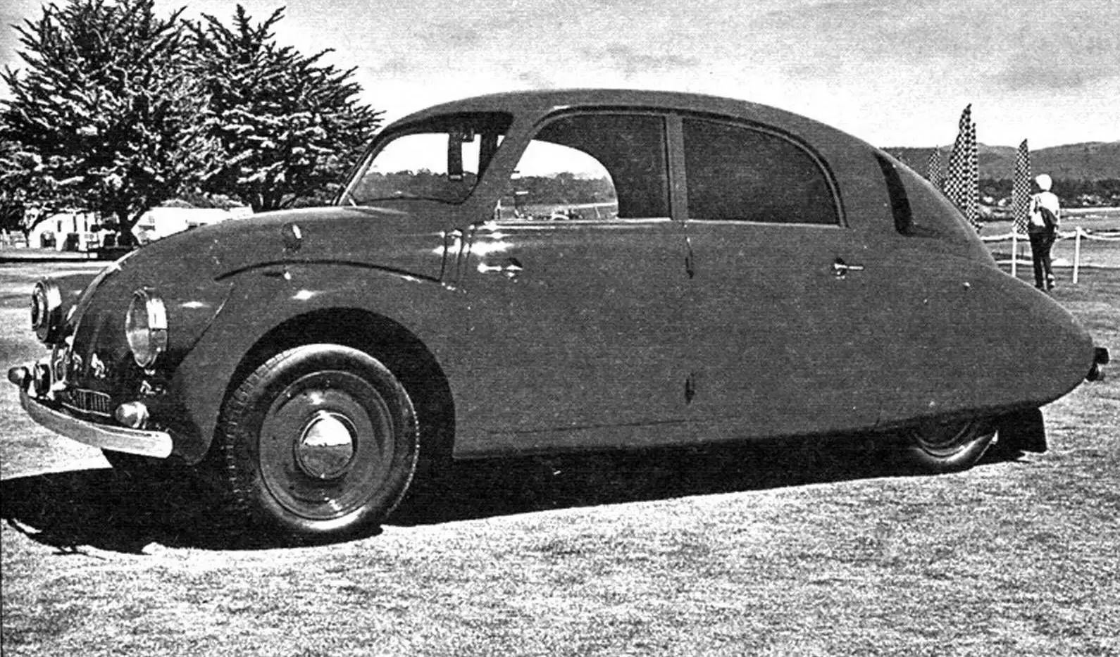 Компактная Tatra 97