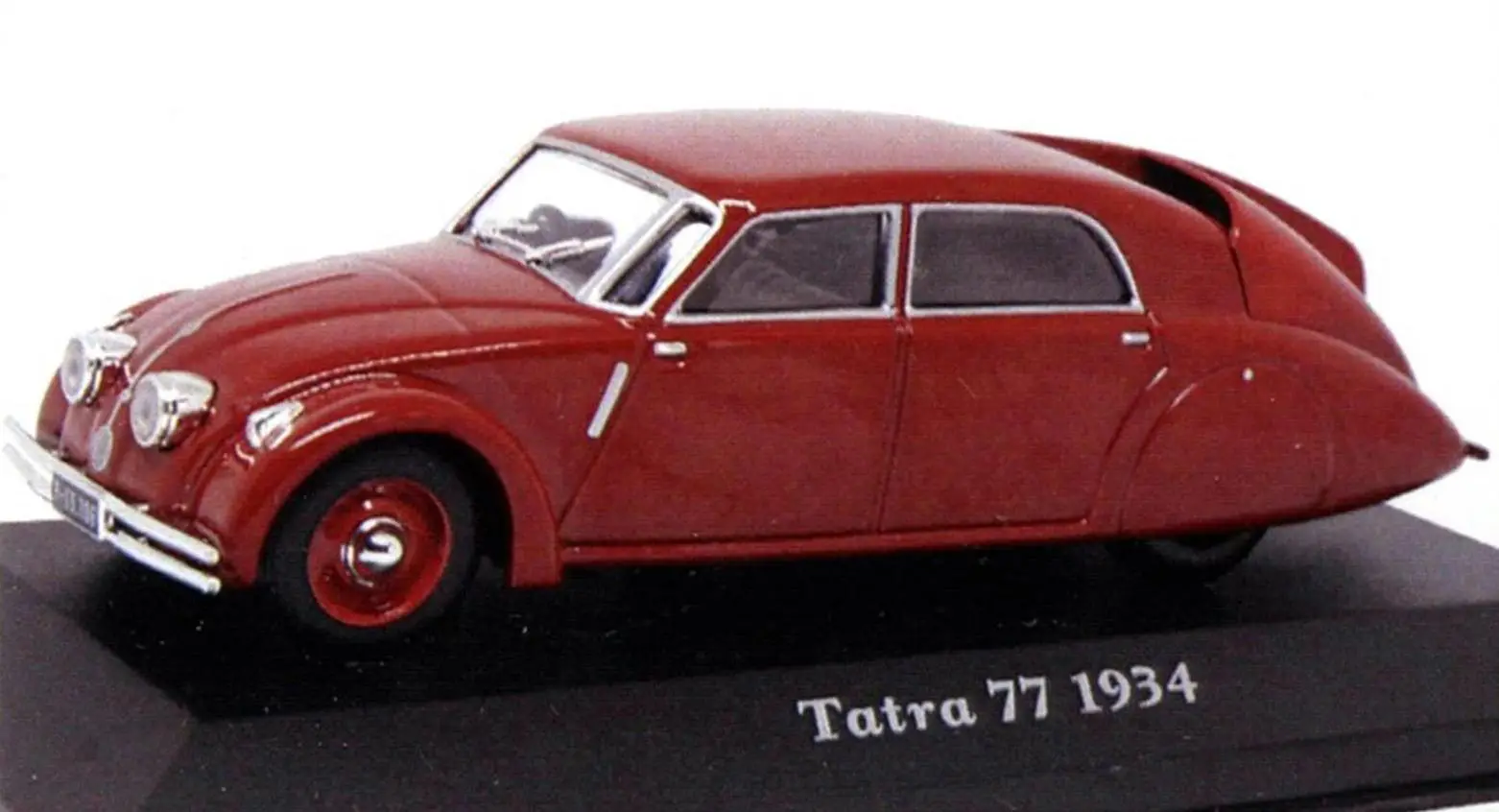 Модель Tatra 77 1934 года фирмы Altaya