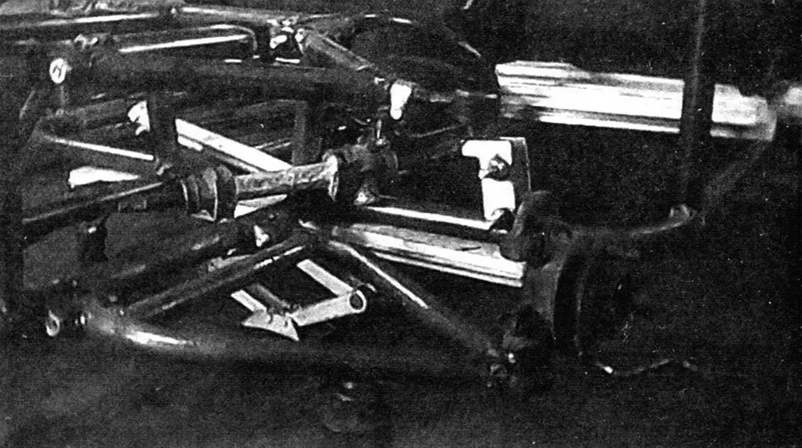 Хорошо виден переходник для крепления поворотной ступицы