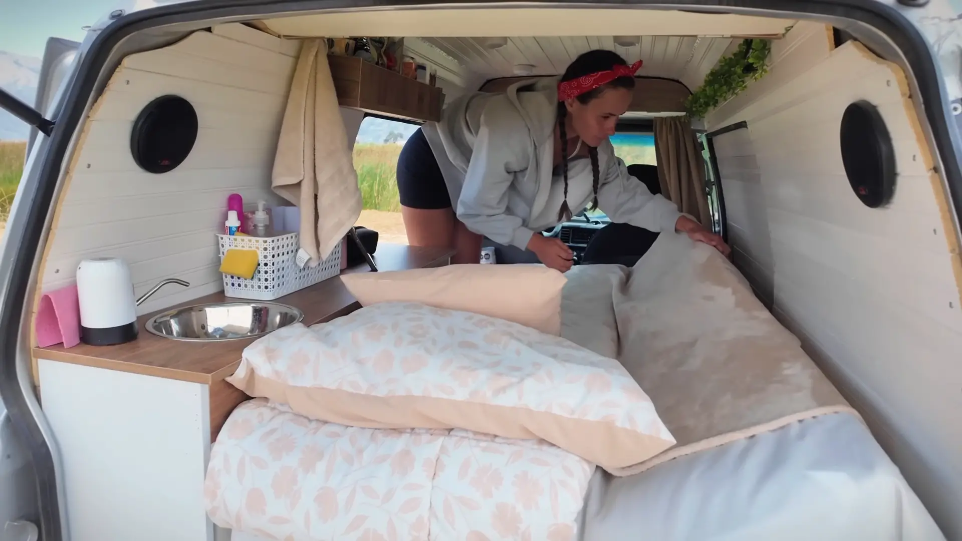 Кровать в автодоме