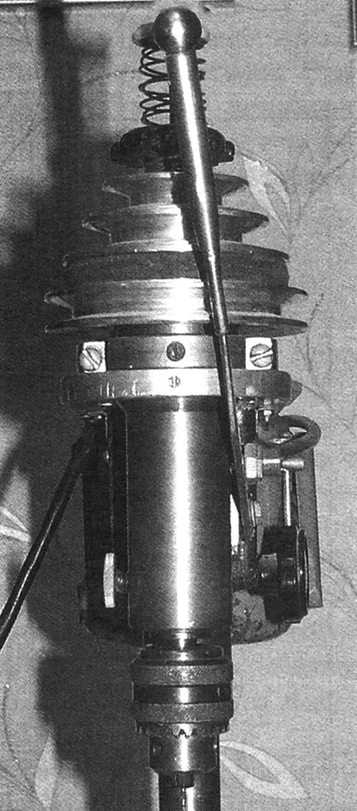 Drilling head assembly