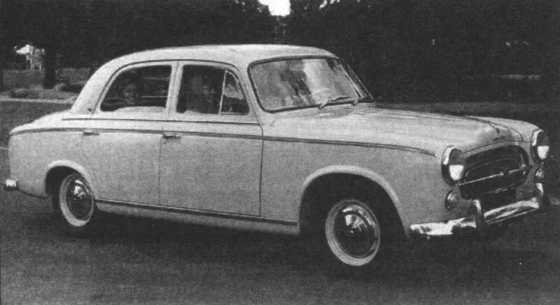 Седан Peugeot 403 Berline стал первой и самой массовой моделью семейства