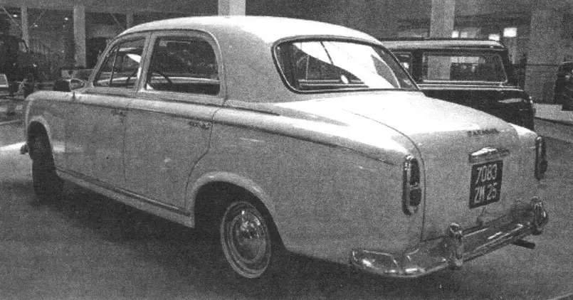 Седан Peugeot 403 Berline стал первой и самой массовой моделью семейства