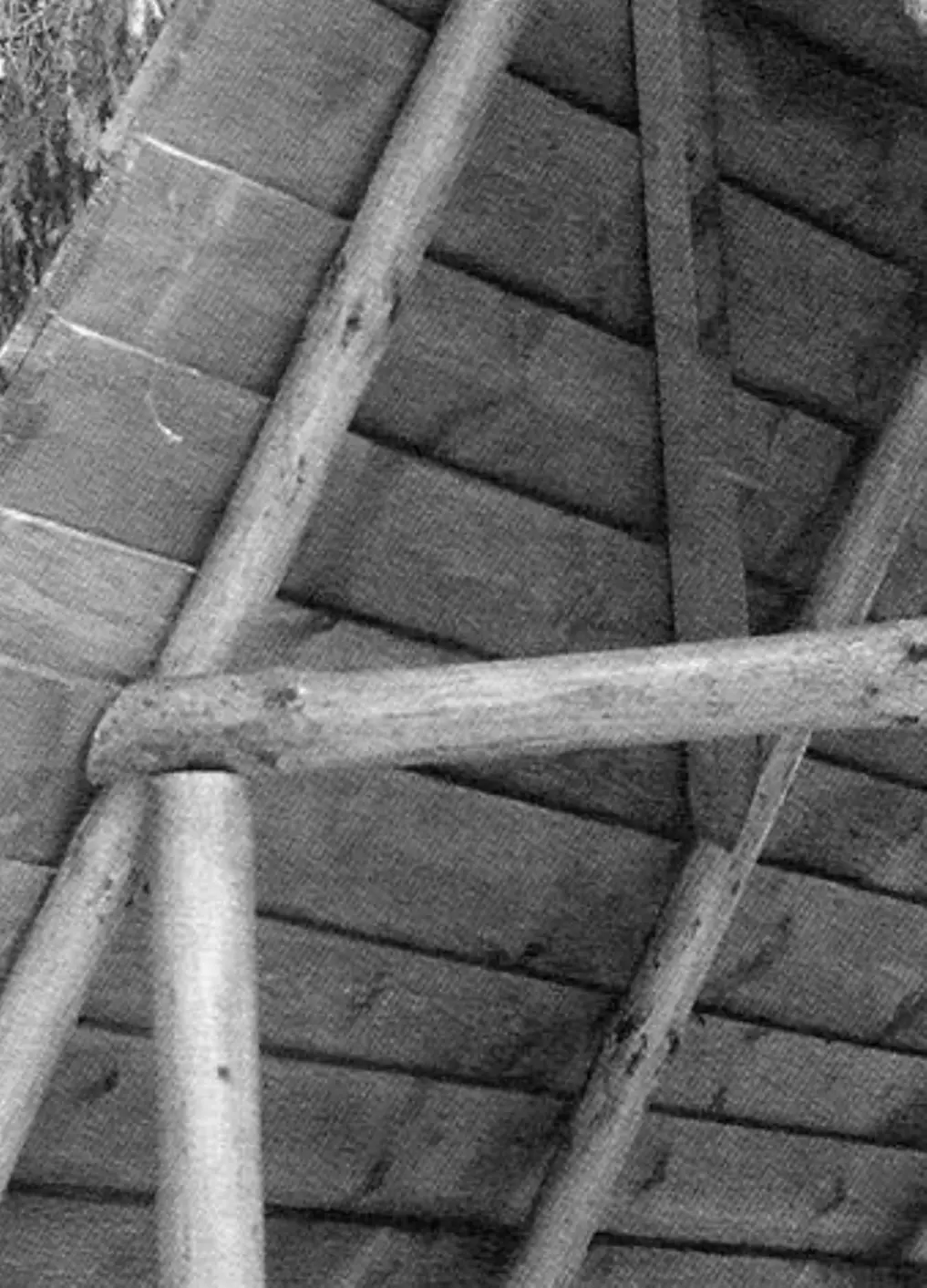 Seat the transom on the bearing posts