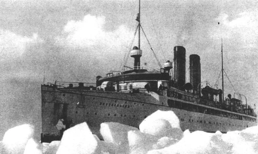 «Deutschland» в 1920-х годы, во время «ледового рейса» в Швецию