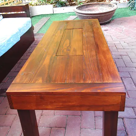 Table with closed lid