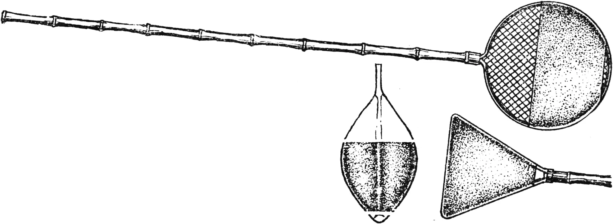 You can also make a paddle from a landing net, both round and triangular. To do this, trim an unnecessary tube as shown in the figure and stretch it over a hoop.
