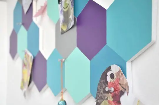 How to attach notes without damaging the board