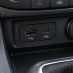 РАЗЪЁМ USB В АВТОМОБИЛЕ
