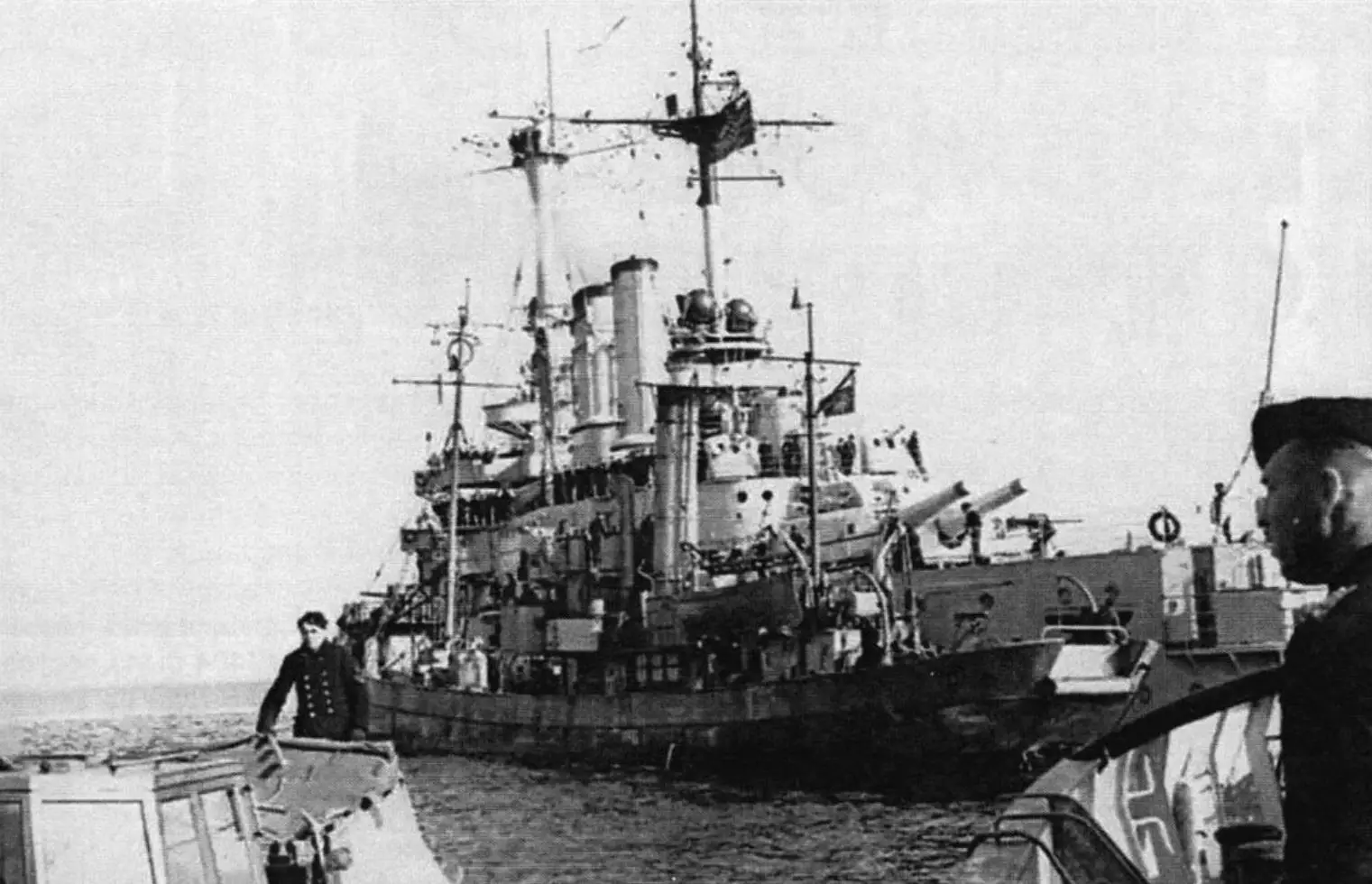 «Schleswig-Holstein» на мели у берегов Дании, 9 апреля 1940 года