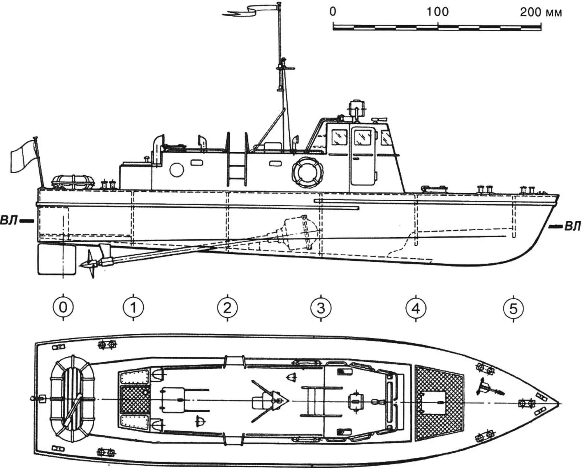 Scale model of a rescue service boat. Maximum length — 498 mm, beam — 124 mm, recommended mass — no more than 680 g