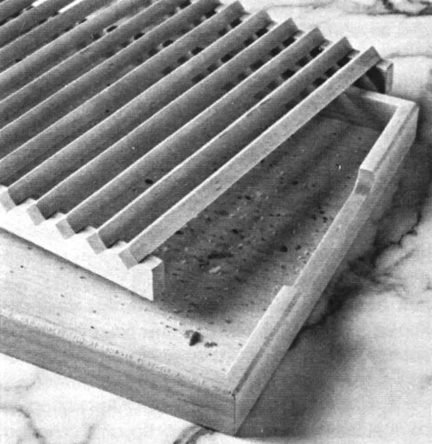Cutting board–“bread slicer”